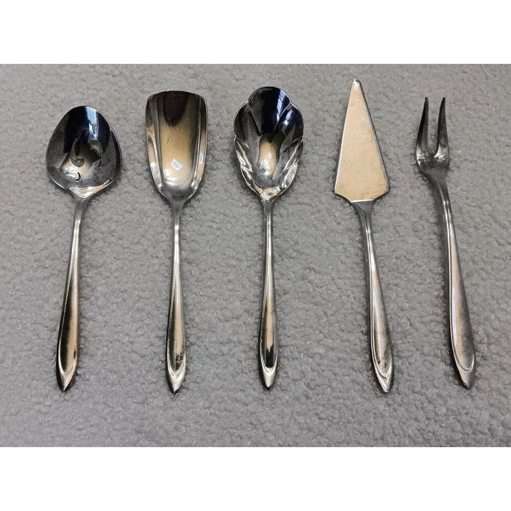 Meriden Silverplate Co 
